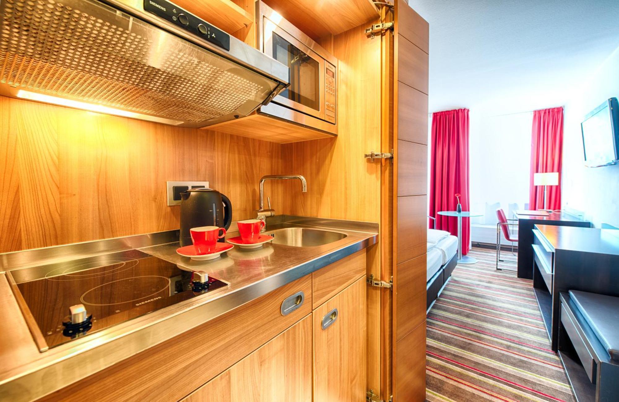 Leonardo Hotel Muenchen City West Eksteriør bilde